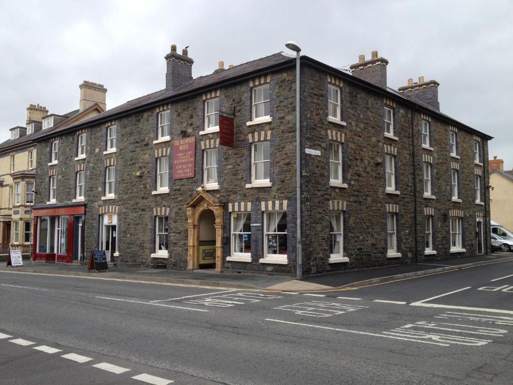 Hampton Hotel & Restaurant Llandrindod Wells Exterior foto